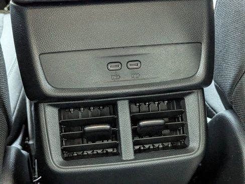 New 2026 Chevrolet Equinox LT image 15