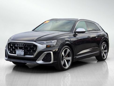 Used 2024 Audi SQ8 Premium Plus w/ Executive Package image 8