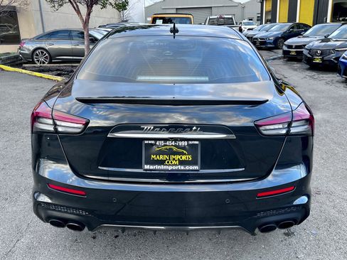 Used 2022 Maserati Ghibli Trofeo image 6