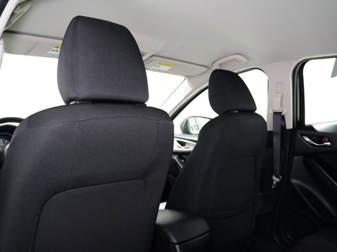 Used 2018 MAZDA MAZDA3 Sport image 16