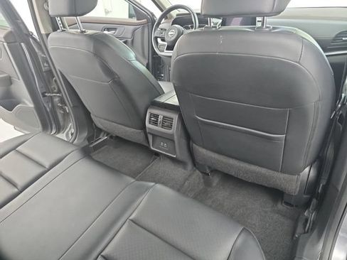Certified 2023 Nissan Rogue SV w/ SV Premium B Package FWD image 11