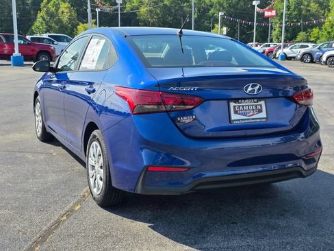 Used 2022 Hyundai Accent SE FWD image 9