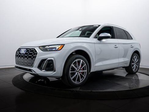 Certified 2025 Audi SQ5 Premium Plus w/ Premium Plus Package image 7