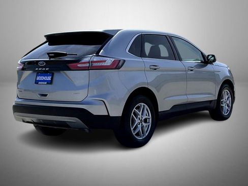 Used 2024 Ford Edge SEL image 5