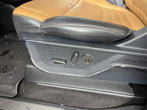 Used 2021 Ford F150 Platinum w/ Equipment Group 701A High image 14