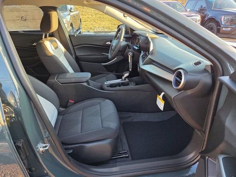 New 2026 Chevrolet Trax LS image 9