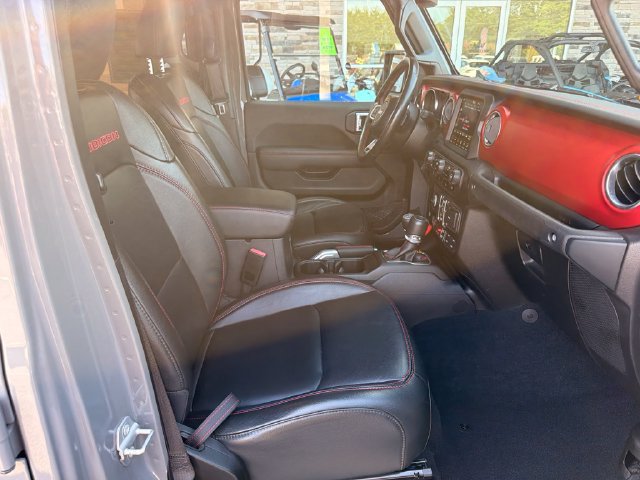 Used 2022 Jeep Gladiator Rubicon w/ LED Lighting Group AWD/4WD image 16