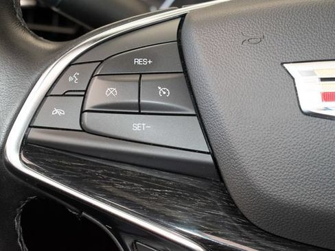 Used 2021 Cadillac XT5 Premium Luxury AWD/4WD image 24