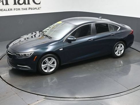 Used 2018 Buick Regal Preferred FWD image 57