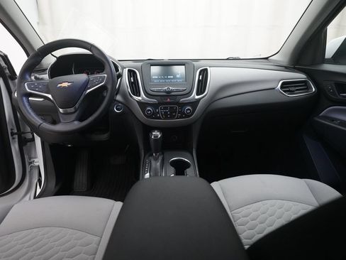 Used 2018 Chevrolet Equinox LT AWD/4WD image 5