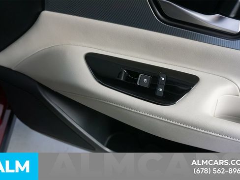 Used 2025 Nissan Murano SL AWD/4WD image 47