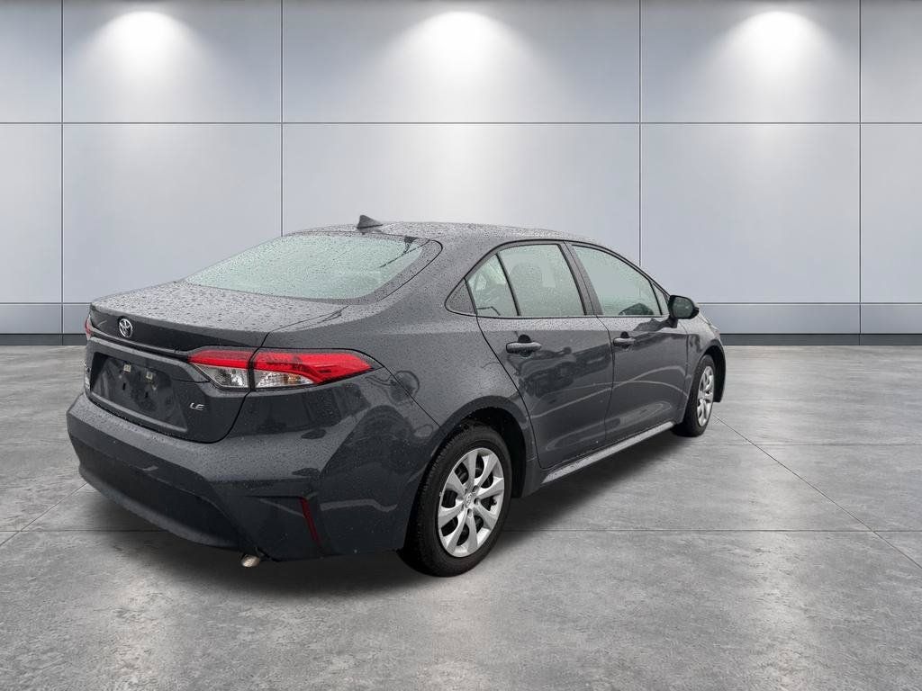 Used 2026 Toyota Corolla LE FWD image 33