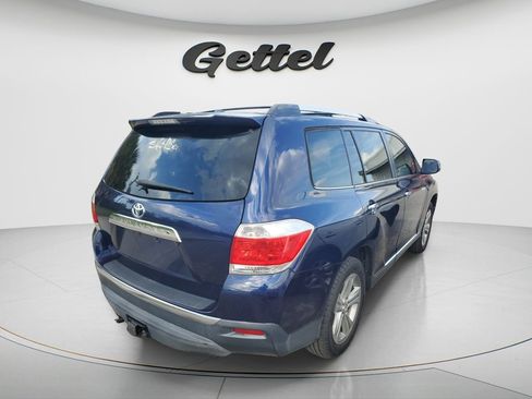 Used 2013 Toyota Highlander Limited image 4