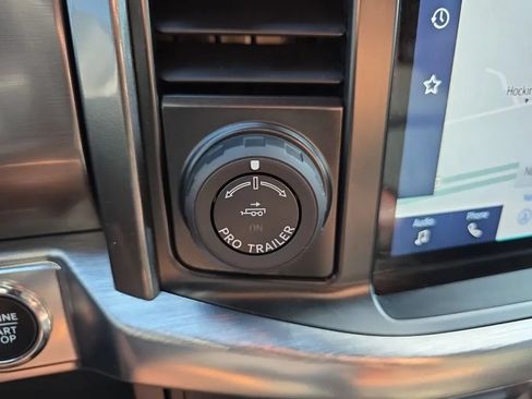 Used 2022 Ford F150 Lariat w/ Equipment Group 502A High AWD/4WD image 34