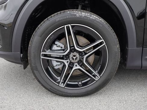 New 2026 Mercedes-Benz GLB 250 4MATIC image 5