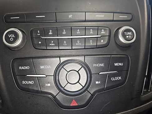 Used 2019 Ford Escape S image 19