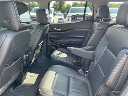 Used 2022 GMC Acadia AT4 w/ Preferred Package AWD/4WD image 10