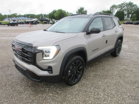 New 2026 GMC Terrain Elevation w/ Elevation Premium Package AWD/4WD image 9