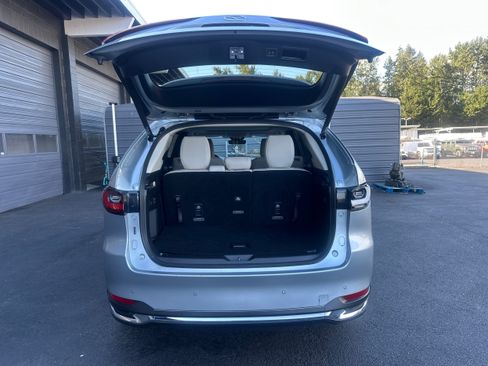 Used 2024 MAZDA CX-90 Plug-In Hybrid w/ Premium Pkg AWD/4WD image 11
