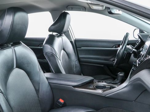 Used 2023 Toyota Camry XSE FWD image 26