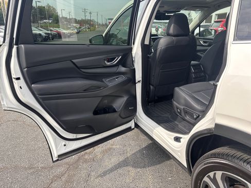 Certified 2025 Subaru Ascent Limited w/ Popular Package #1 image 31