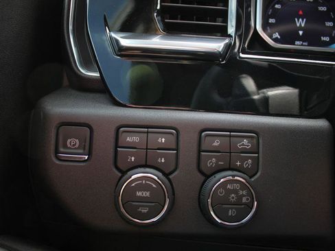 New 2026 Chevrolet Silverado 1500 LT Trail Boss w/ LT Trail Boss Premium Package image 14