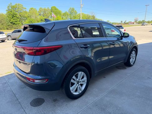 Used 2018 Kia Sportage LX FWD image 21