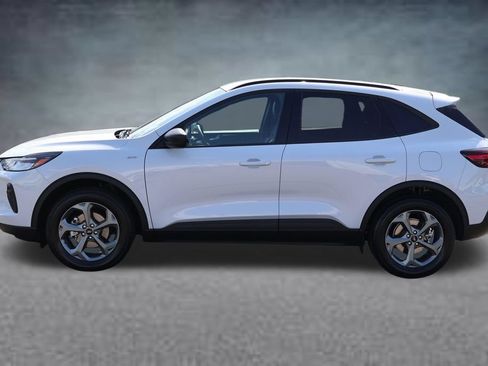 Used 2025 Ford Escape ST-Line AWD/4WD image 4