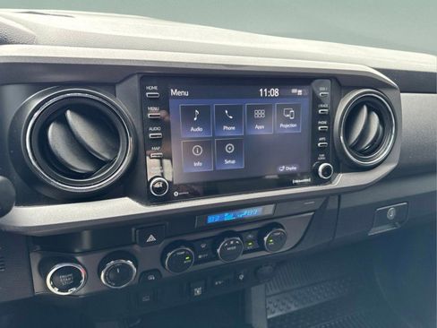Used 2023 Toyota Tacoma TRD Sport AWD/4WD image 10