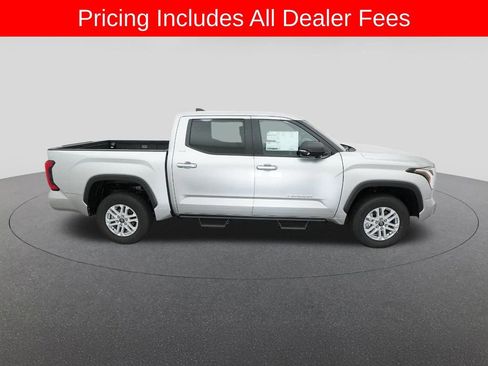 New 2026 Toyota Tundra SR5 AWD/4WD image 11