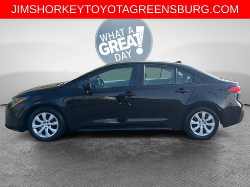 Used 2024 Toyota Corolla LE FWD image 7