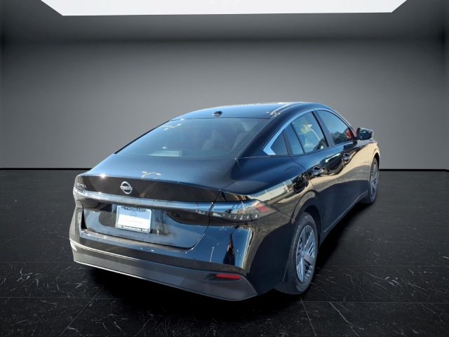 Certified 2026 Nissan Sentra S w/ Floor Mat Package FWD image 9