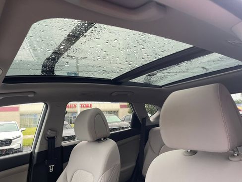 Used 2018 Hyundai Tucson Value AWD/4WD image 9