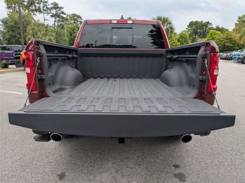 Certified 2025 RAM 1500 Big Horn AWD/4WD image 15