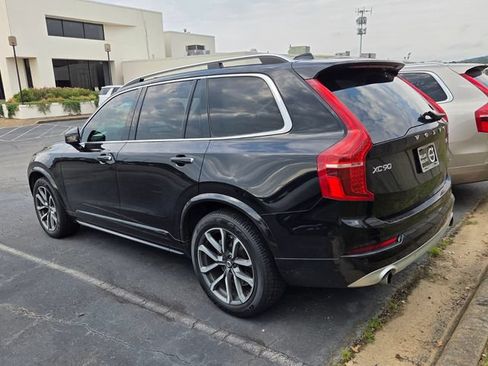 Used 2019 Volvo XC90 T5 Momentum AWD/4WD image 3