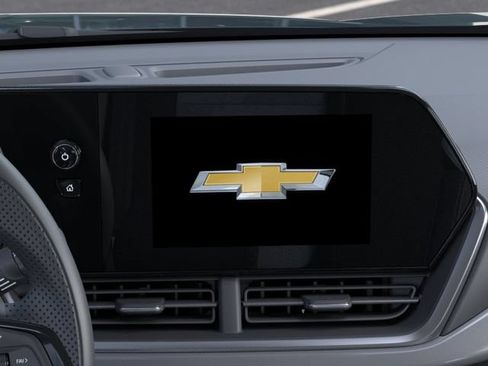 New 2026 Chevrolet Trax LS w/ LS Convenience Package FWD image 21