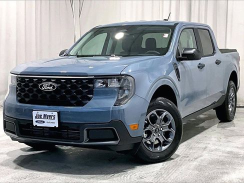 Used 2025 Ford Maverick XLT w/ Equipment Group 302A image 12