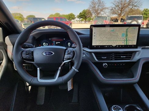 New 2026 Ford Explorer ST-Line w/ ST-Line Street Pack RWD image 6