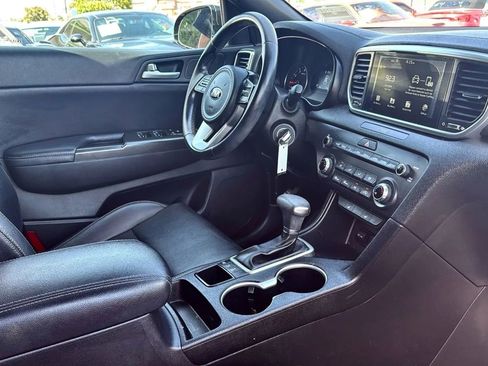 Used 2021 Kia Sportage S AWD/4WD image 14