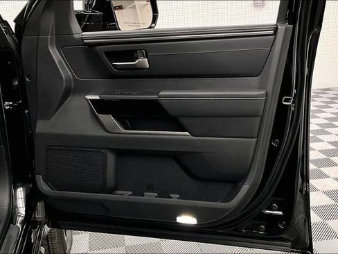 Used 2026 Toyota Tundra Limited image 20