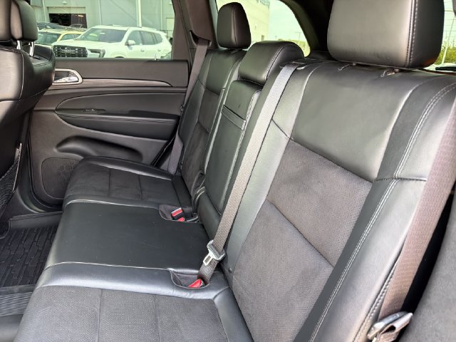 Used 2021 Jeep Grand Cherokee Laredo X AWD/4WD image 21