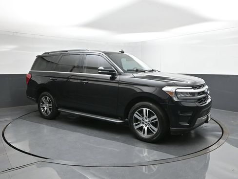 Used 2023 Ford Expedition XLT RWD image 26
