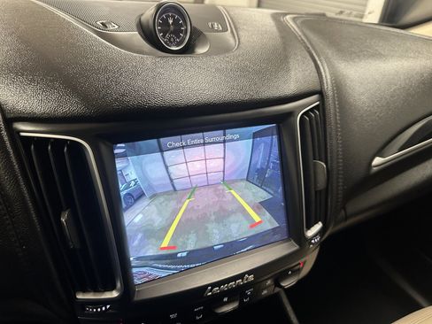 Used 2020 Maserati Levante S image 69