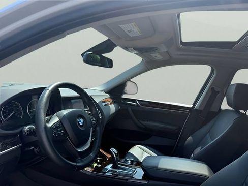 Used 2017 BMW X4 xDrive28i AWD/4WD image 10