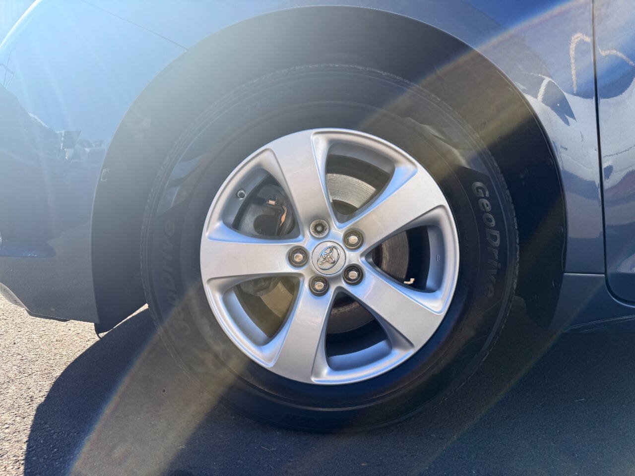 Used 2015 Toyota Sienna LE FWD image 34