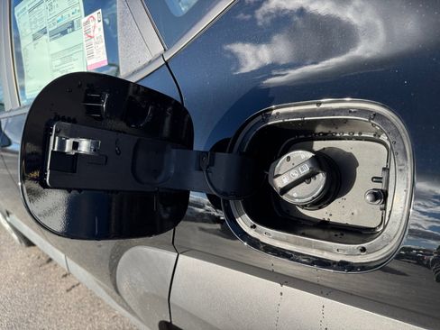 New 2026 Hyundai Kona SE image 17