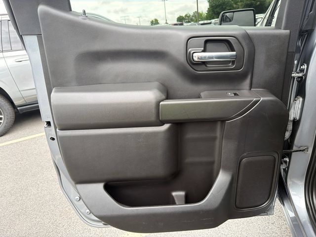 Used 2021 Chevrolet Silverado 1500 Custom Trail Boss w/ LPO, Dark Essentials Package AWD/4WD image 21