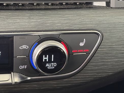 Certified 2023 Audi A4 2.0T Premium Plus w/ Premium Plus Package image 25