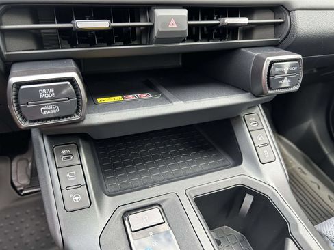 New 2026 Toyota RAV4 XSE AWD/4WD image 22