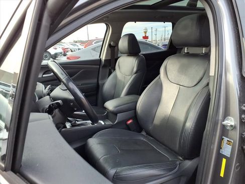 Used 2020 Hyundai Santa Fe SEL w/ Convenience + Premium Package image 3